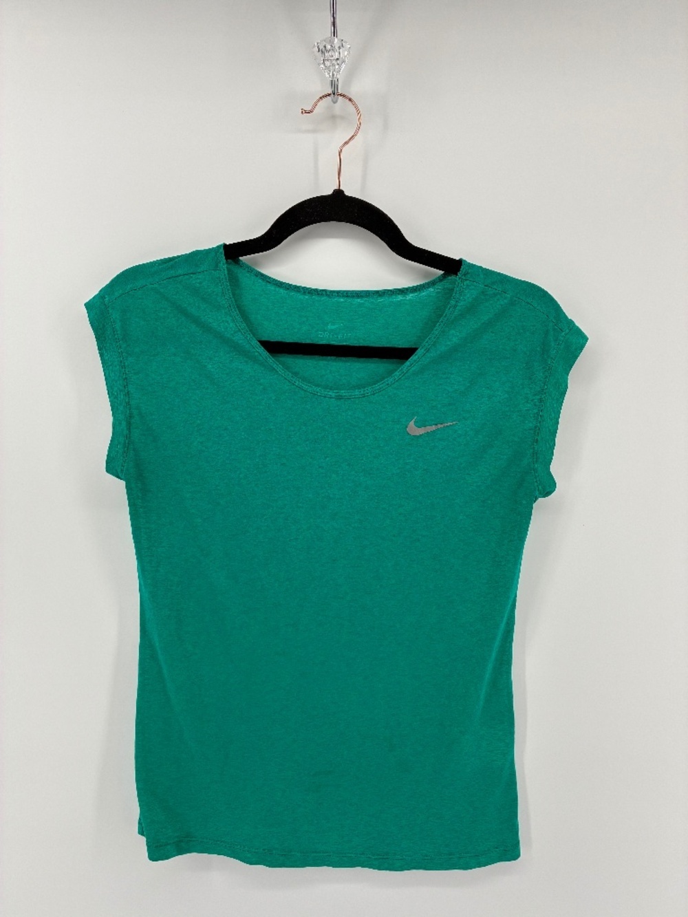 Nike Dri-Fit Lightweight Athletic Shirt Top